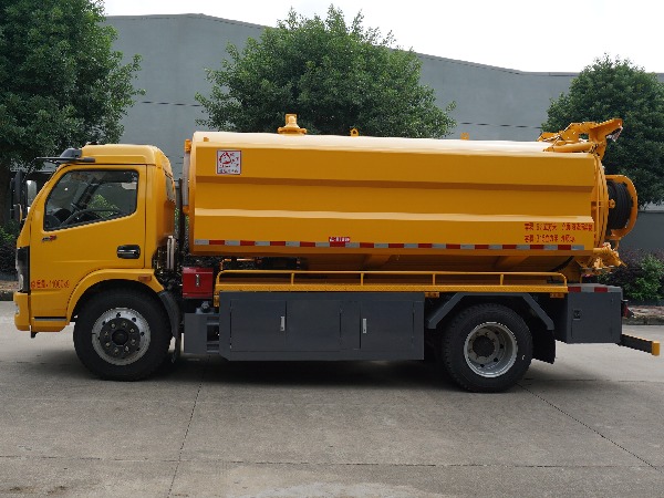 中洁牌XZL5140GQW6型清洗吸污车