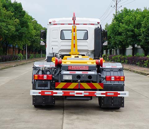 中洁牌XZL5189ZXX60V0型车厢可卸式垃圾车