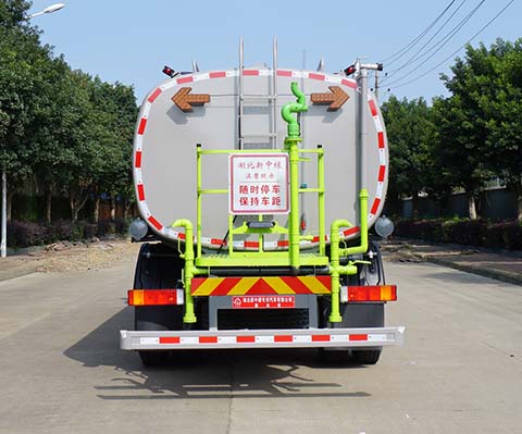 中洁牌XZL5256GSS6型洒水车