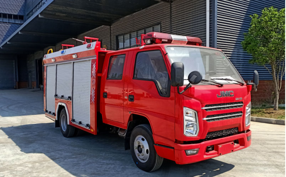 中洁牌国六江铃2吨水罐消防车